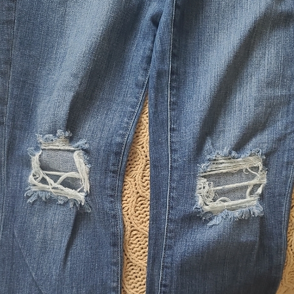 L'AGENCE High Line Distressed Skinny Jean in 'Huxley Destruct' Wash - Size 26 - Picture 5 of 10